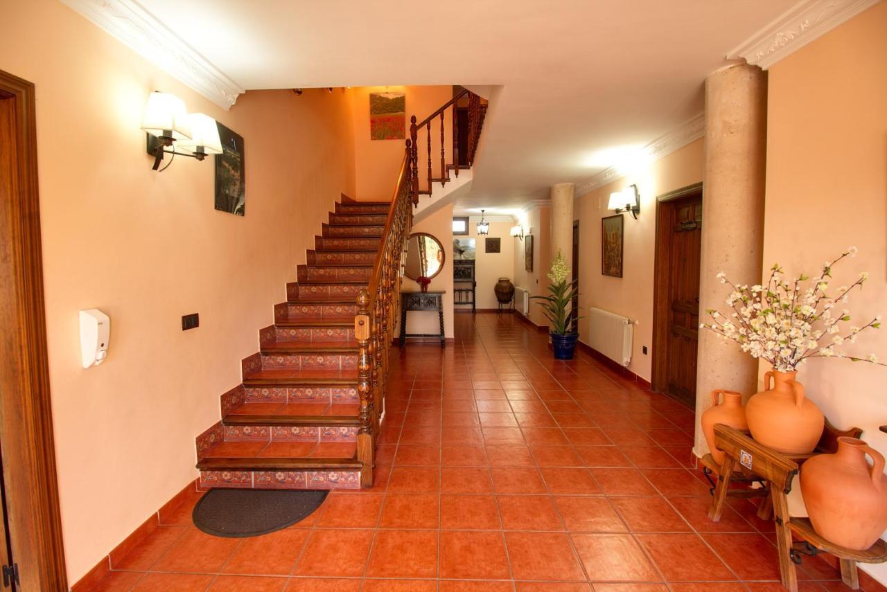 El Mirador De La Serrania บีญัลบา เด ลาเซียร์รา ภายนอก รูปภาพ